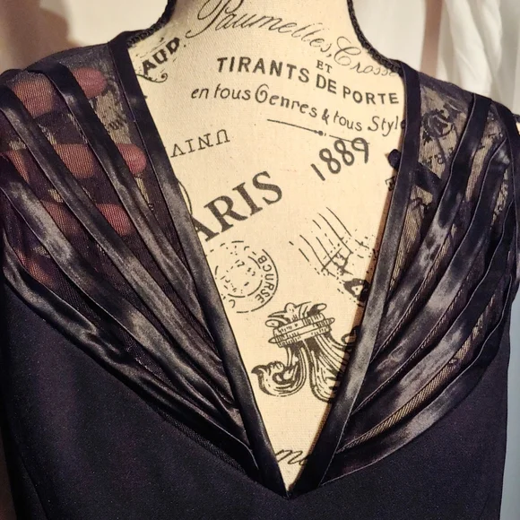 Floor Length Reggio Stunning Black Dress - Picture 2 of 6